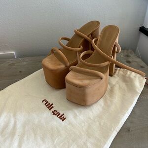 Cult Gaia Womens Beige 3-1/2" Platform Wrap Ahyte Leather Heel